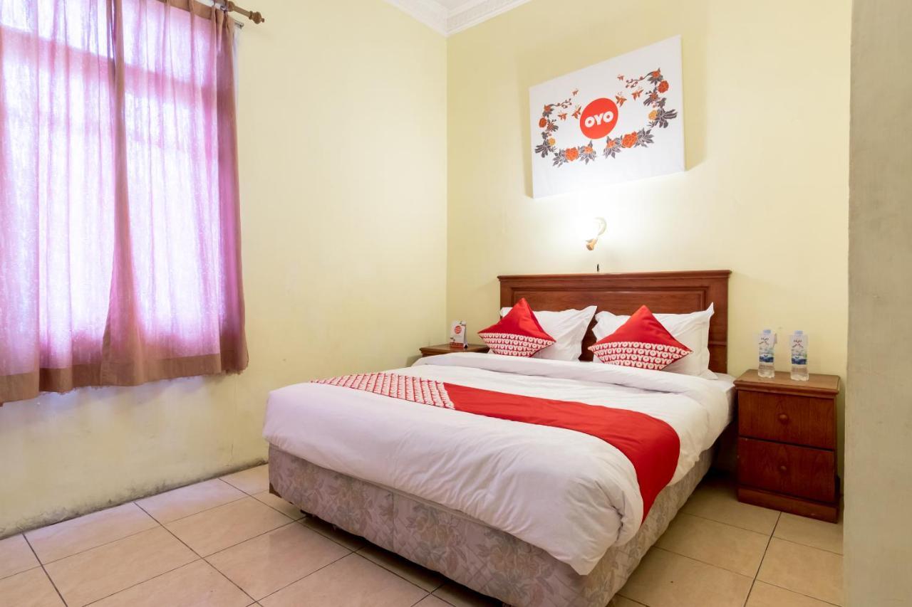 Oyo 1030 Hotel Bumi Asih Medan Exteriér fotografie